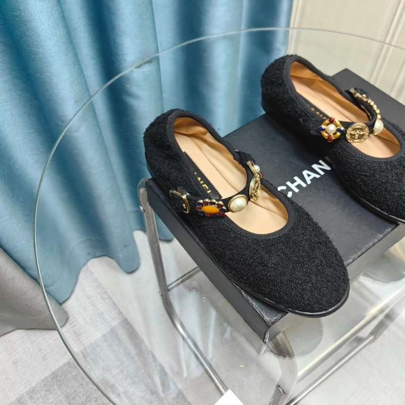 Soft Chxnxl Flat Shoes 131736