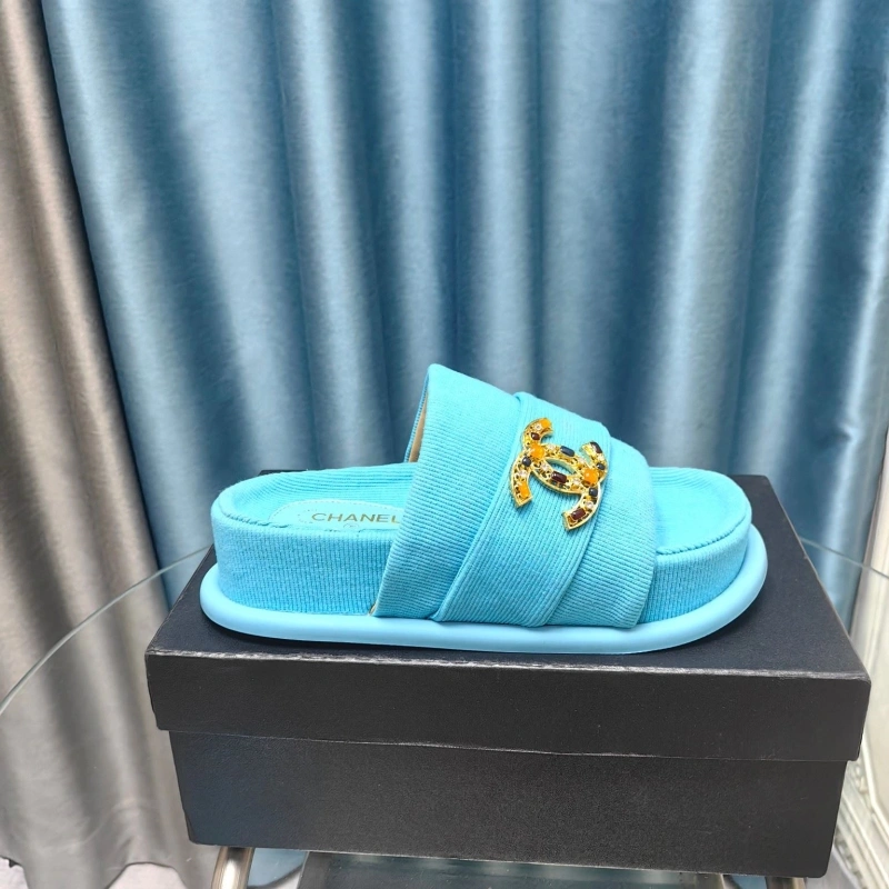 Chxnxl Slippers Compact 130416
