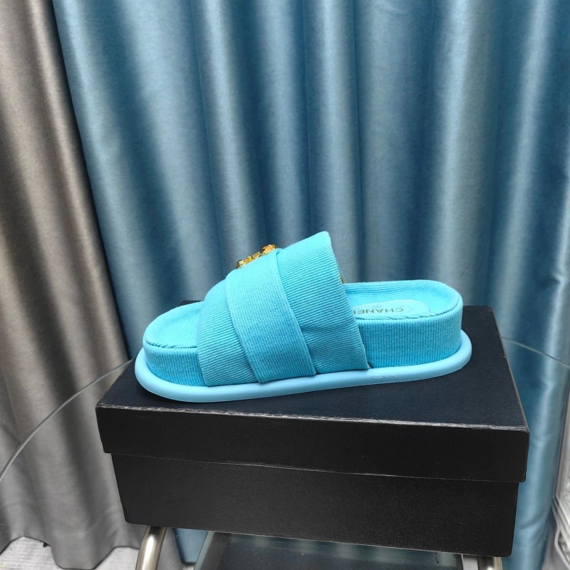 Chxnxl Slippers Compact 130416