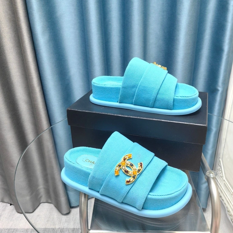 Chxnxl Slippers Compact 130416