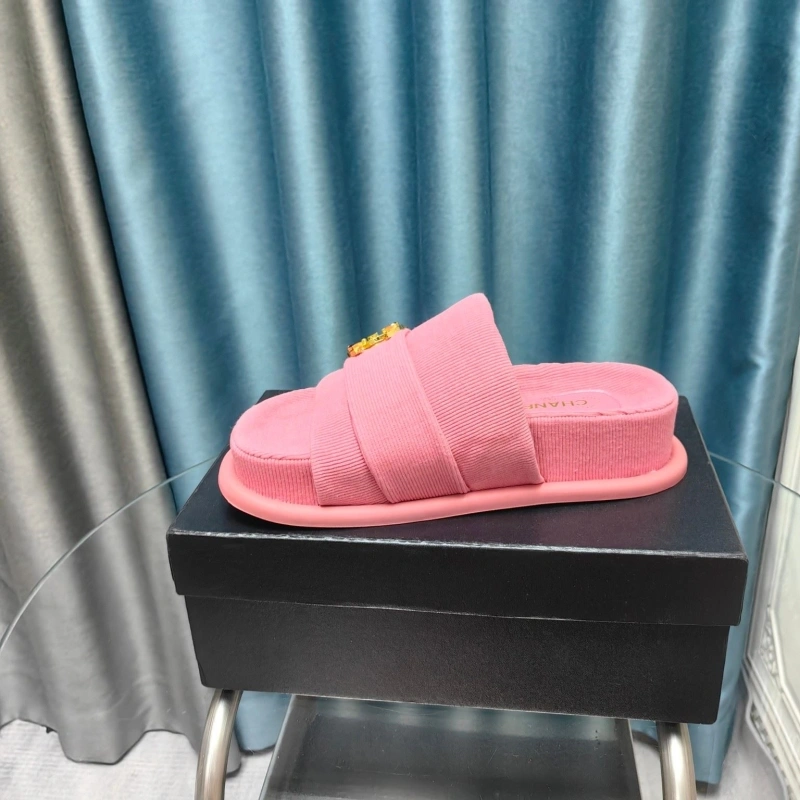 Sophisticated Chxnxl Slippers 130413