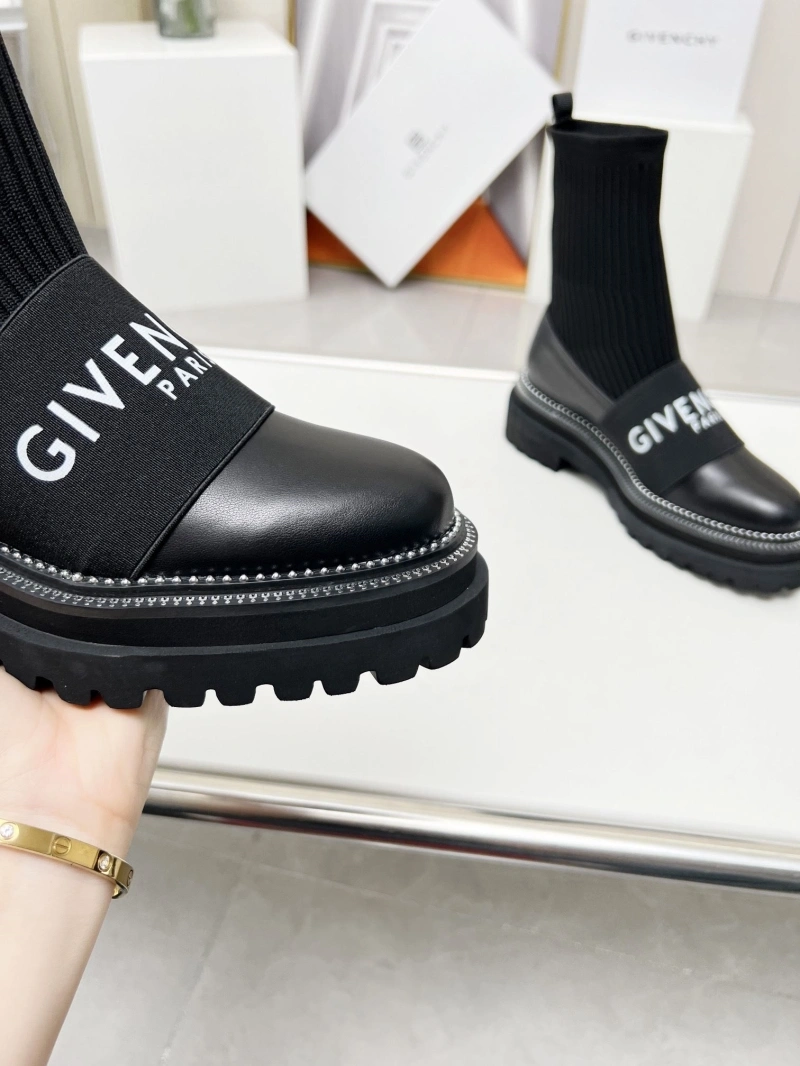 Gxvxnchy Boots Sophisticated 154562