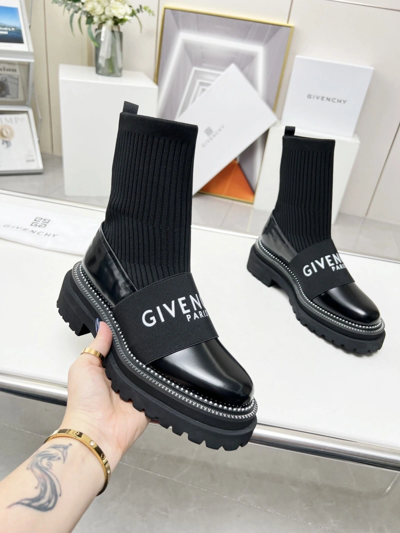 Bold Gxvxnchy Boots 154553