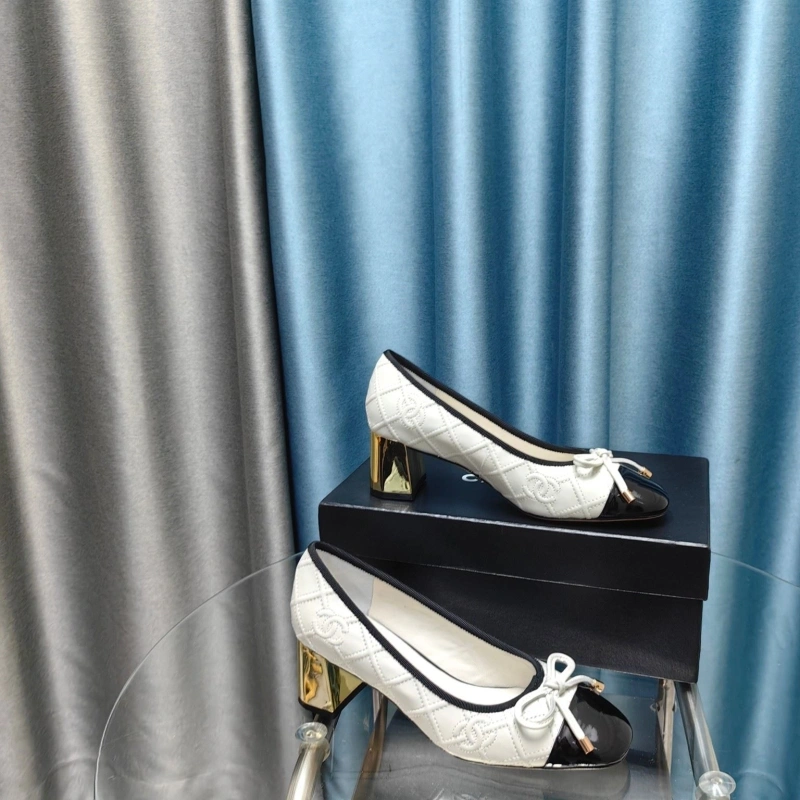 Bright Chxnxl High Heels 131519