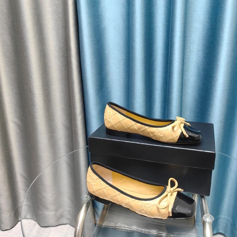 HighQuality Chxnxl Flat Shoes 131718