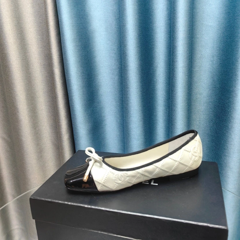 Classic Chxnxl Flat Shoes 131717