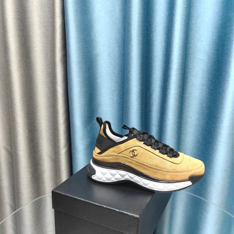Durable Chxnxl Sneakers 132097