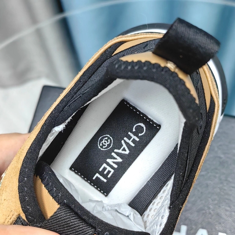 Durable Chxnxl Sneakers 132097