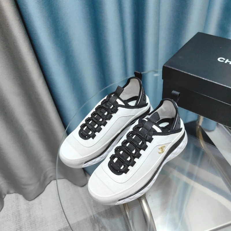 WellDesigned Chxnxl Sneakers 132098