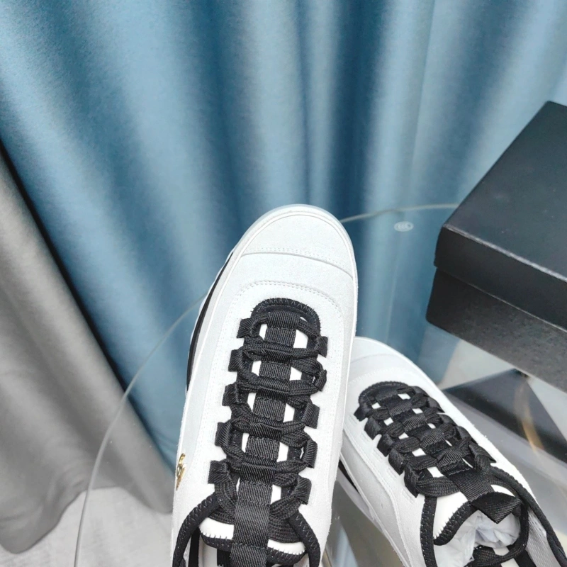 WellDesigned Chxnxl Sneakers 132098