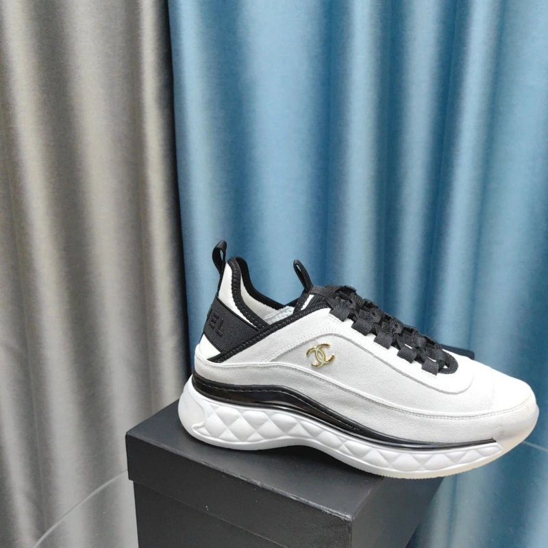 WellDesigned Chxnxl Sneakers 132098
