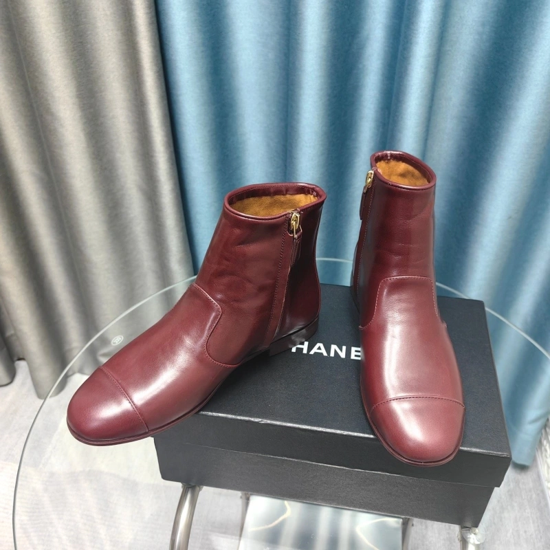 Minimalist Chxnxl Boots 131900