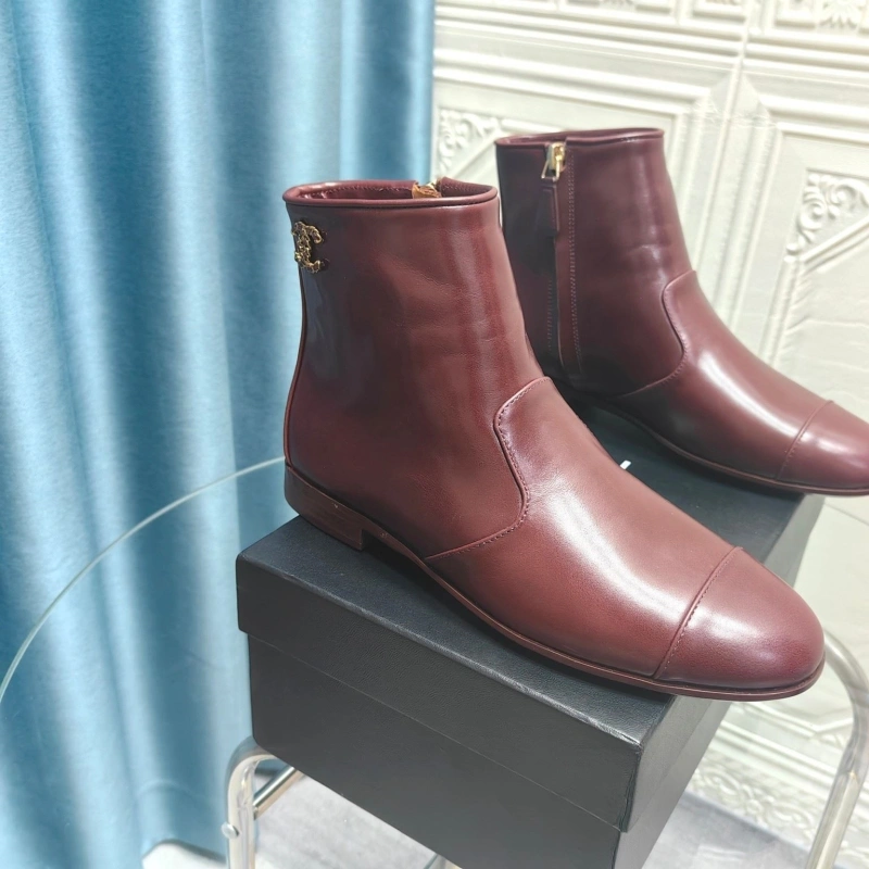 Minimalist Chxnxl Boots 131900
