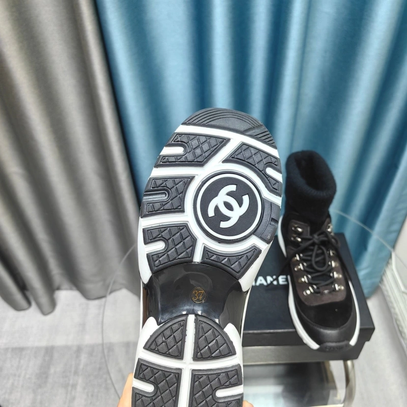 Compact Chxnxl Sneakers 132081