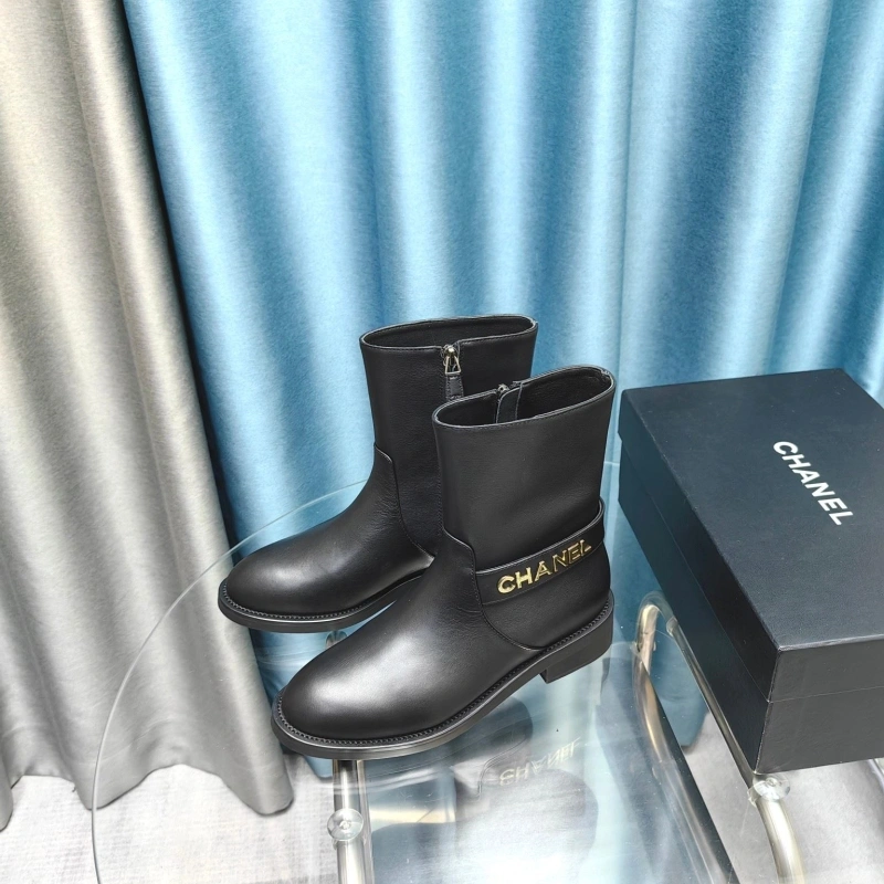 Lightweight Chxnxl Boots 131895