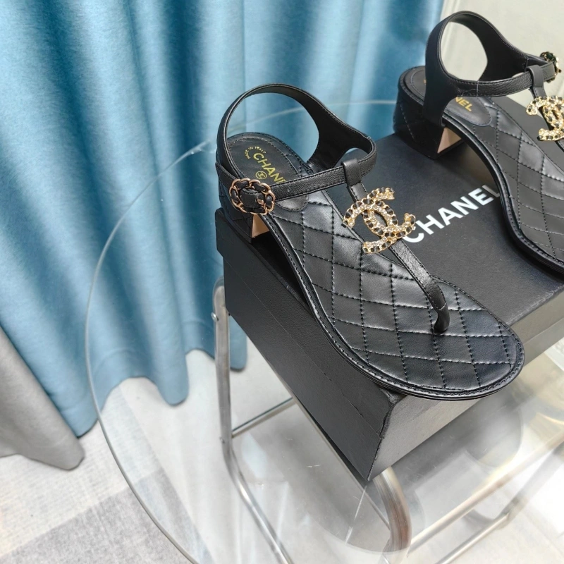 AllSeason Chxnxl Sandals 130916