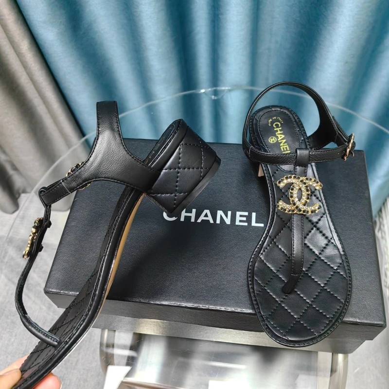 AllSeason Chxnxl Sandals 130916