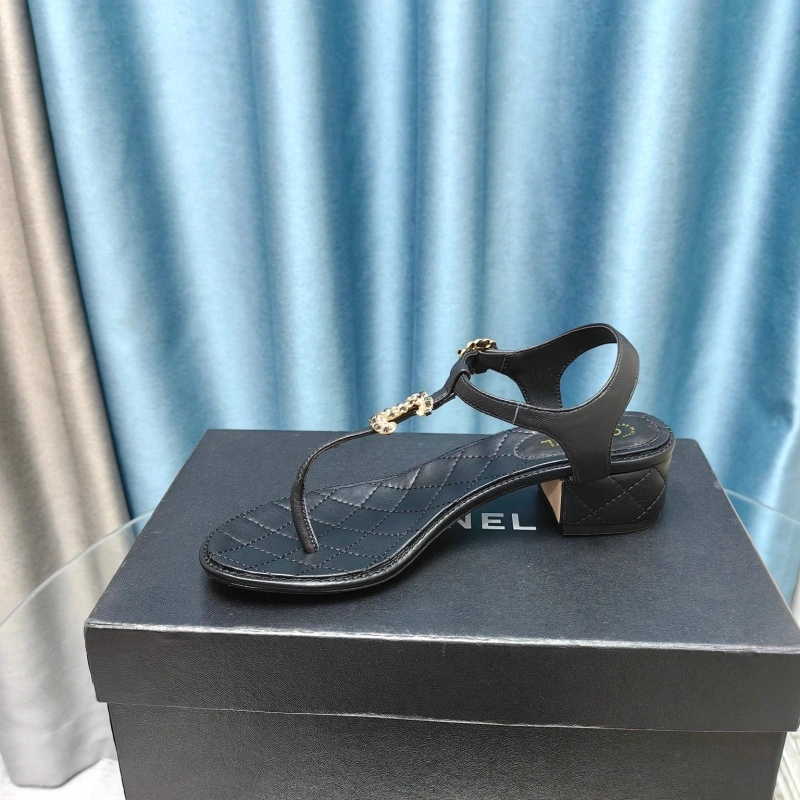 AllSeason Chxnxl Sandals 130916