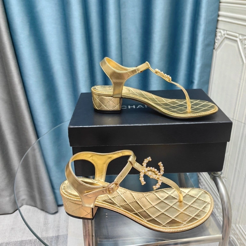 Unique Chxnxl Sandals 130912