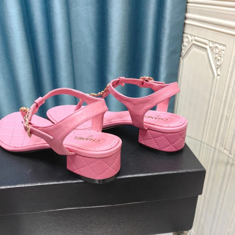 WellDesigned Chxnxl Sandals 130907