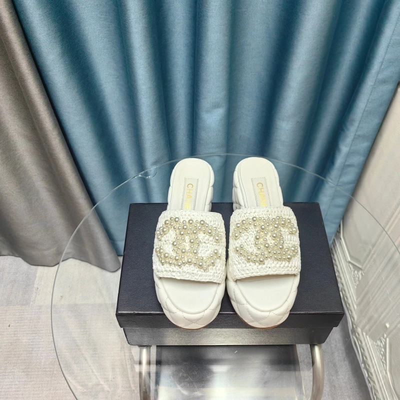 Chxnxl Slippers Modern 130386
