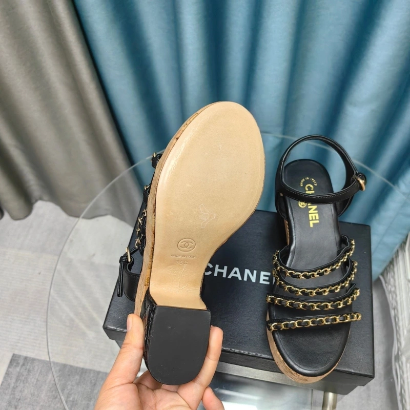 Compact Chxnxl Sandals 130895