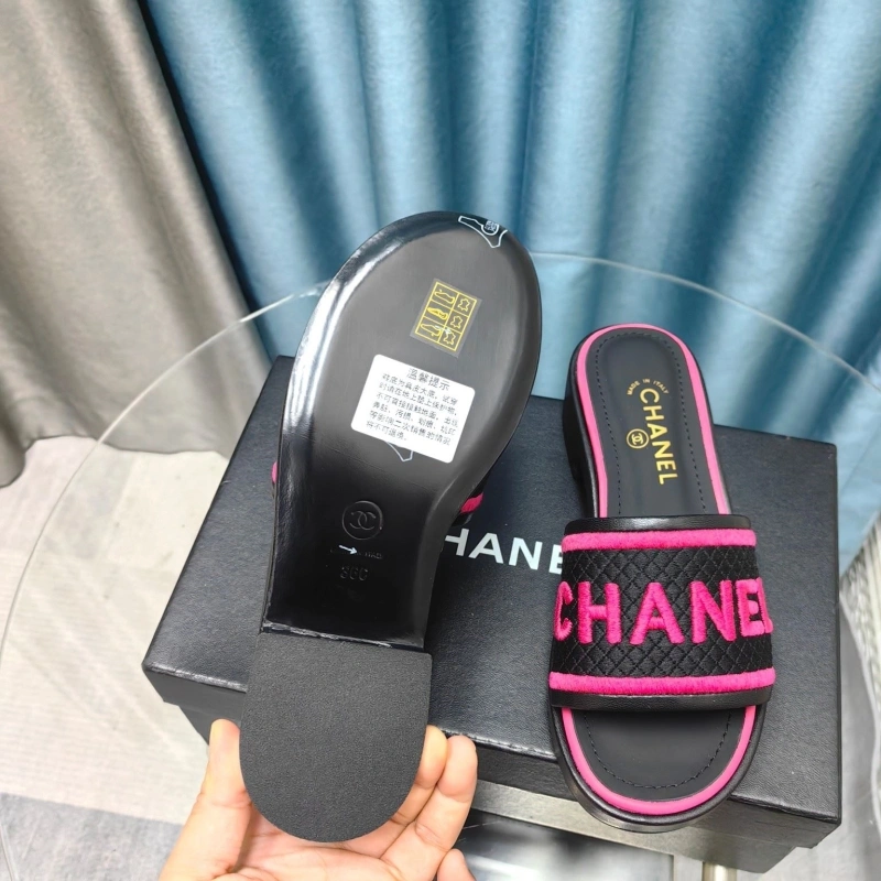 Chxnxl Slippers GoAnywhere 130360