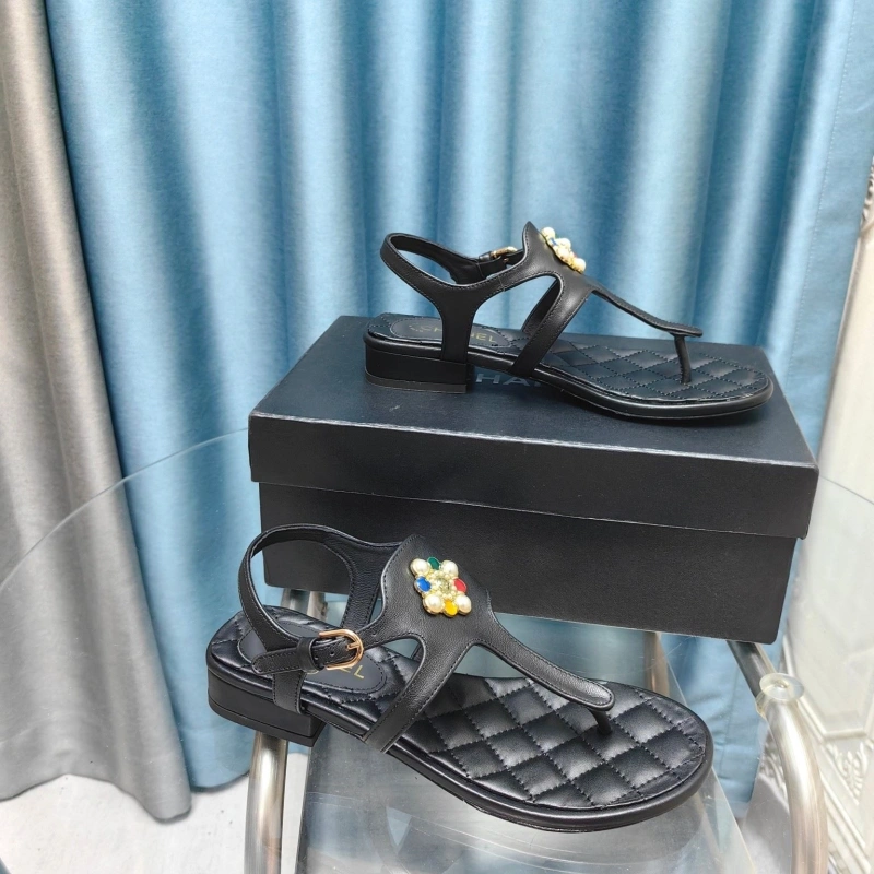 Compact Chxnxl Sandals 130880