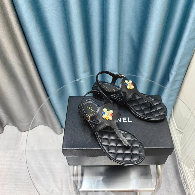 Compact Chxnxl Sandals 130880