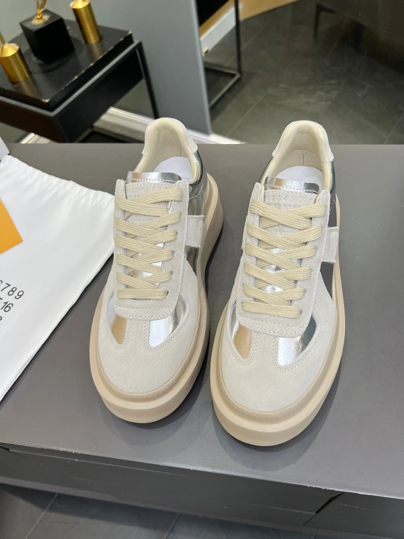 Practical Othxr Sneakers 216310
