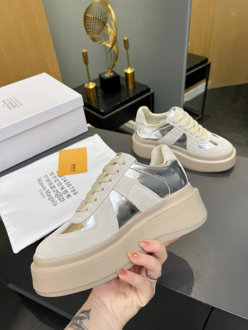 Practical Othxr Sneakers 216310