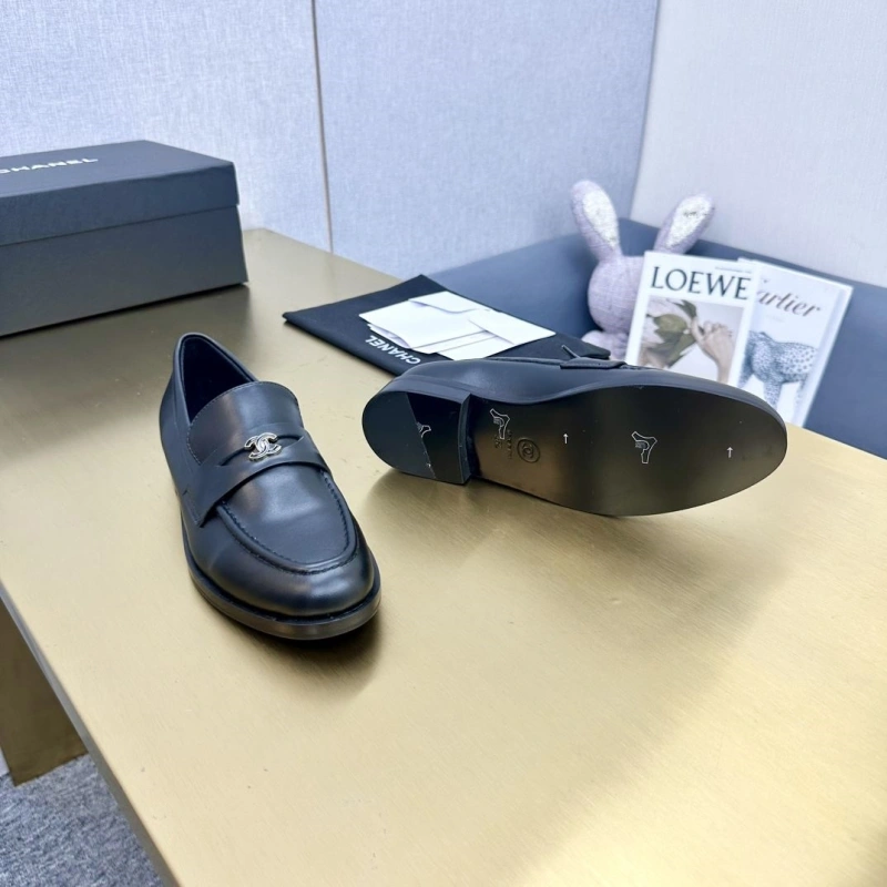 Refined Chxnxl Leather Shoes 131444