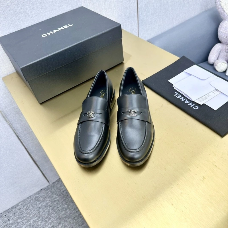 Refined Chxnxl Leather Shoes 131444