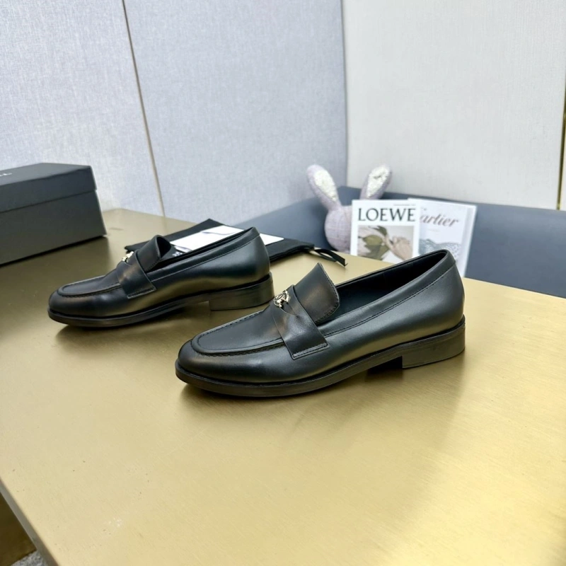 Refined Chxnxl Leather Shoes 131444