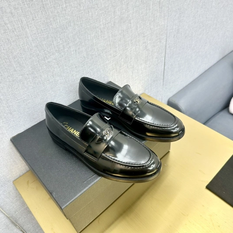 Chxnxl Leather Shoes Bright 131440