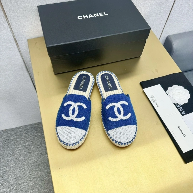 Chxnxl Slippers Bold 116976