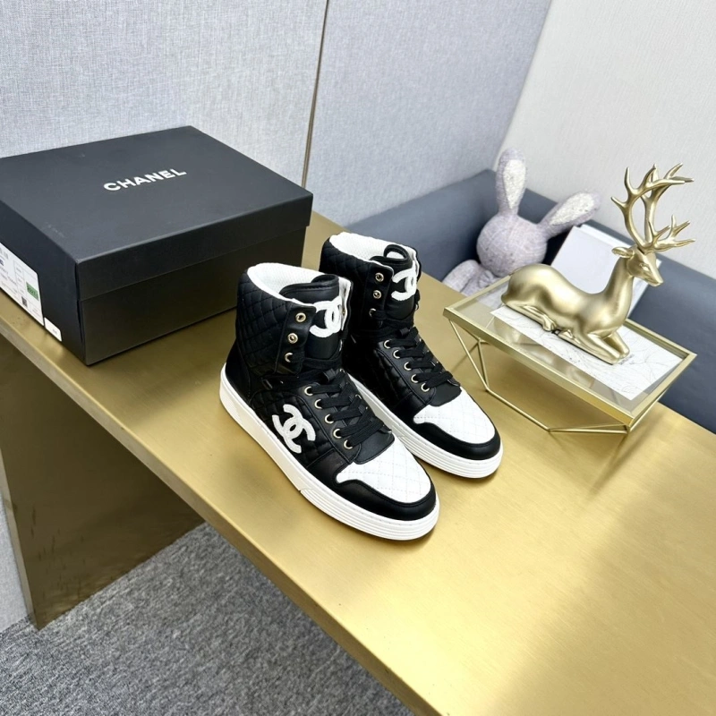 Fashionable Chxnxl Sneakers 132067