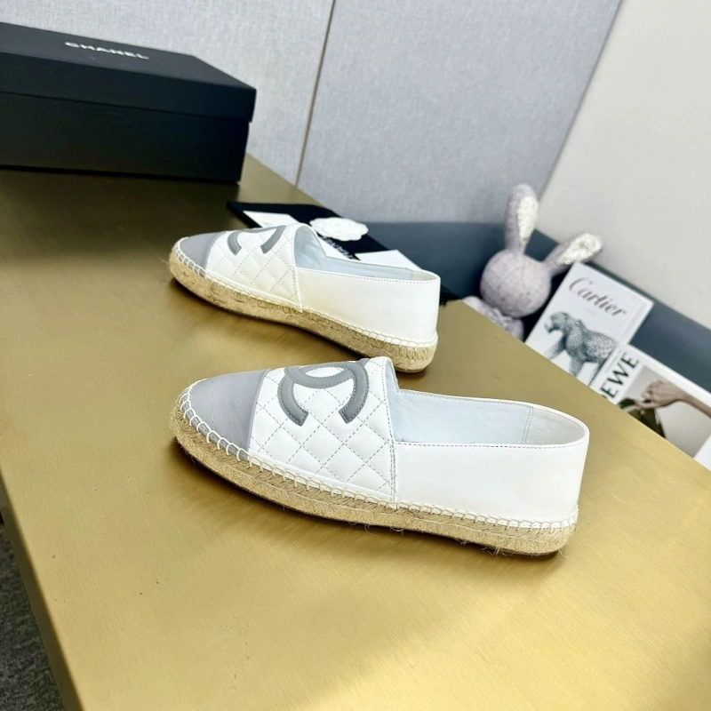 GoAnywhere Chxnxl Flat Shoes 131692