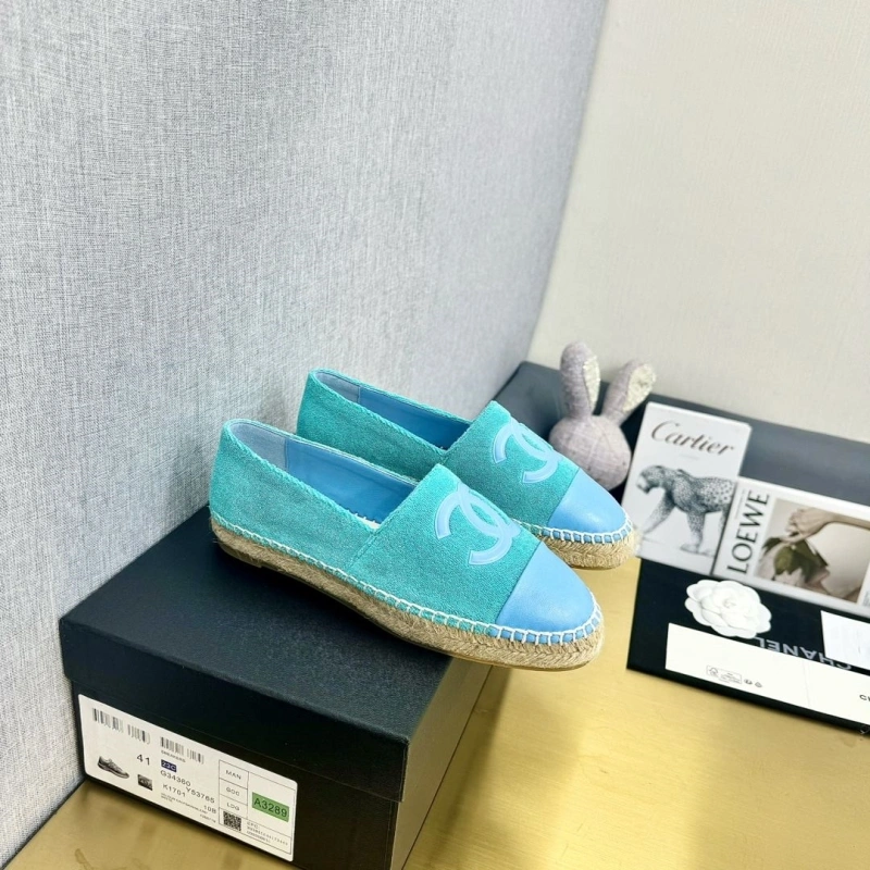 Sleek Chxnxl Flat Shoes 131693