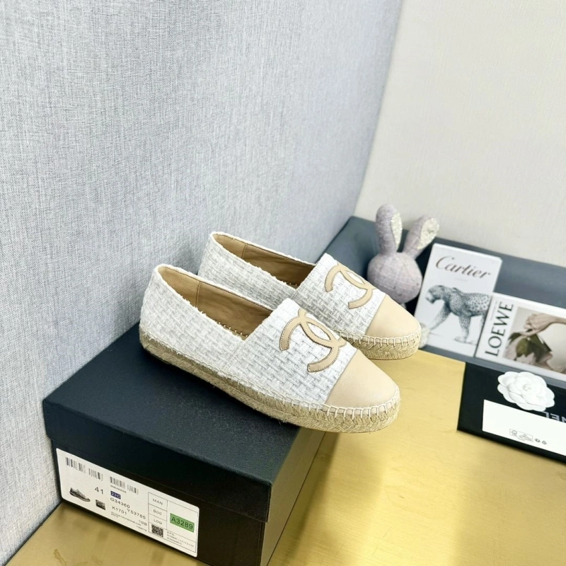 Efficient Chxnxl Flat Shoes 131689