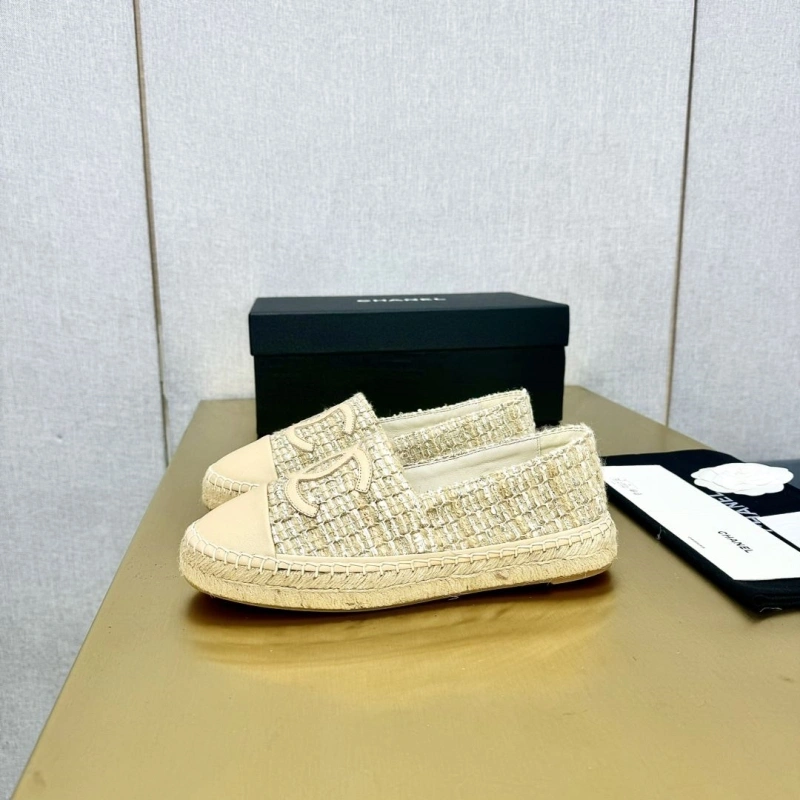 Modern Chxnxl Flat Shoes 131685
