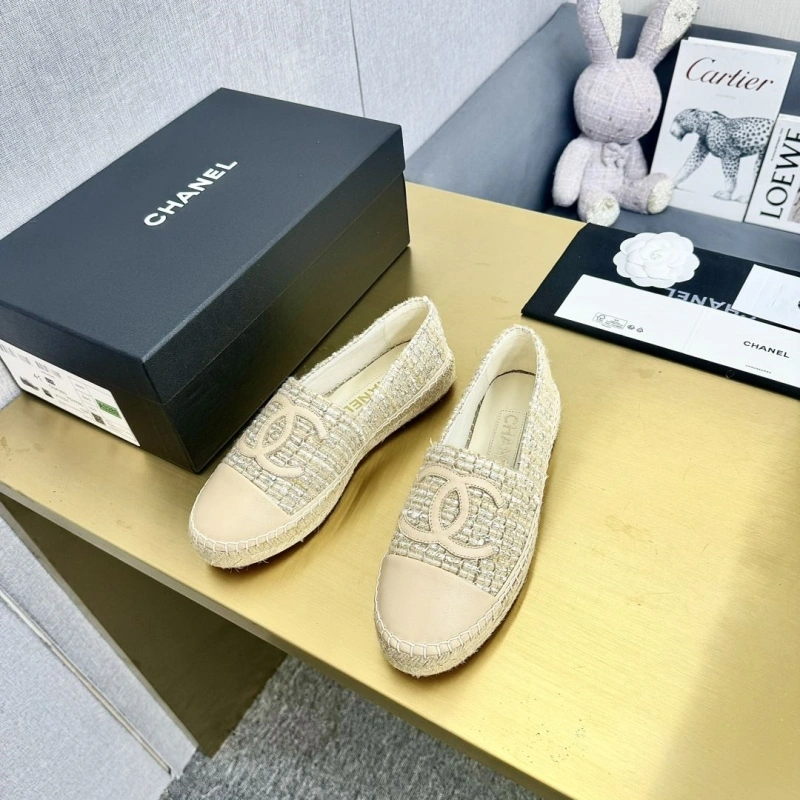Modern Chxnxl Flat Shoes 131685