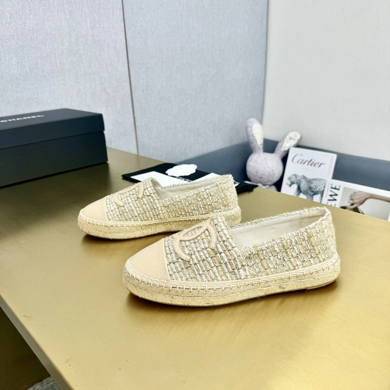 Modern Chxnxl Flat Shoes 131685