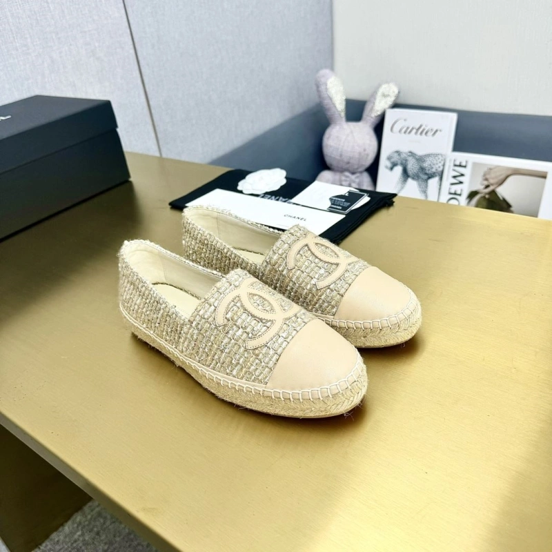 Modern Chxnxl Flat Shoes 131685
