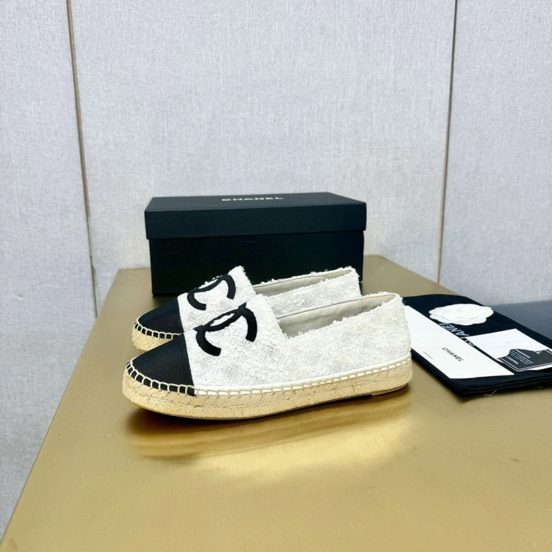 ModernLook Chxnxl Flat Shoes 131682
