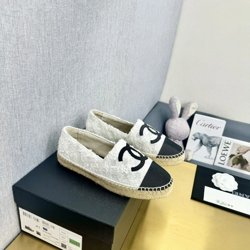 ModernLook Chxnxl Flat Shoes 131682