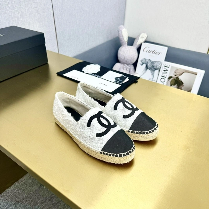 ModernLook Chxnxl Flat Shoes 131682