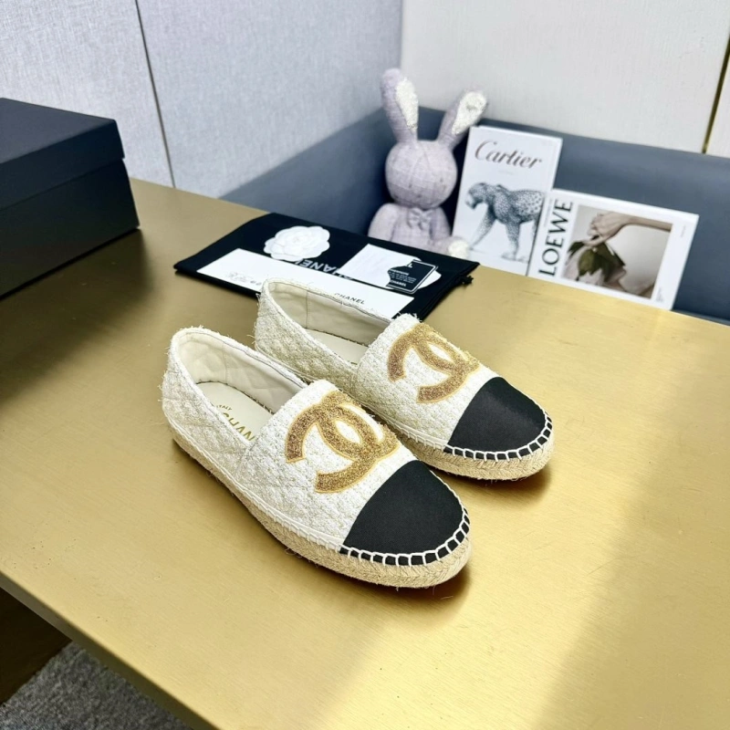 Chxnxl Flat Shoes Refined 131681