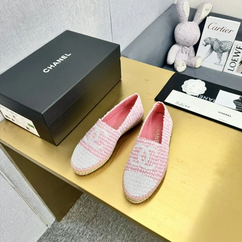 WellDesigned Chxnxl Flat Shoes 131676