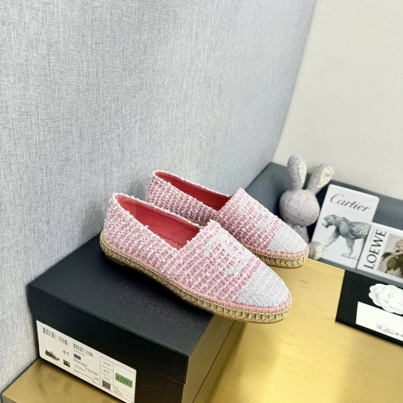 WellDesigned Chxnxl Flat Shoes 131676
